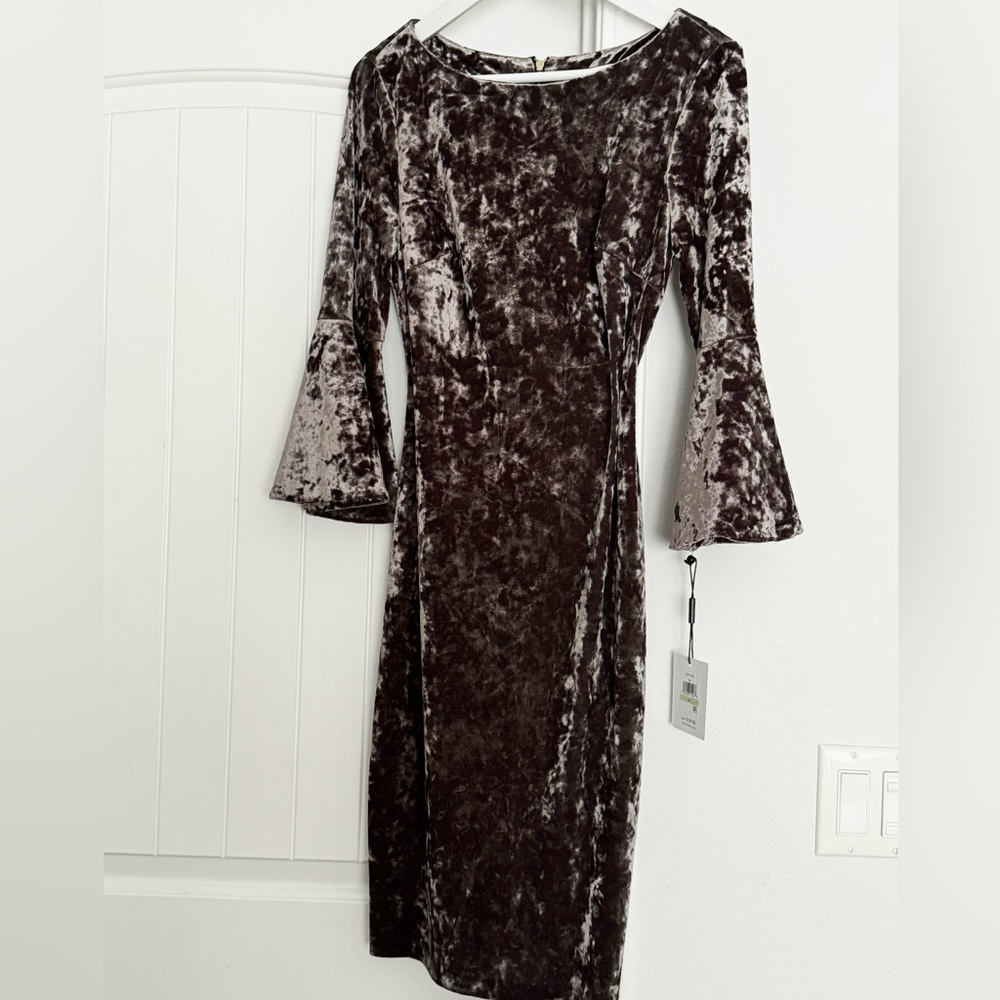 NWT Calvin Klein velvet brown/taupe sleeved dress